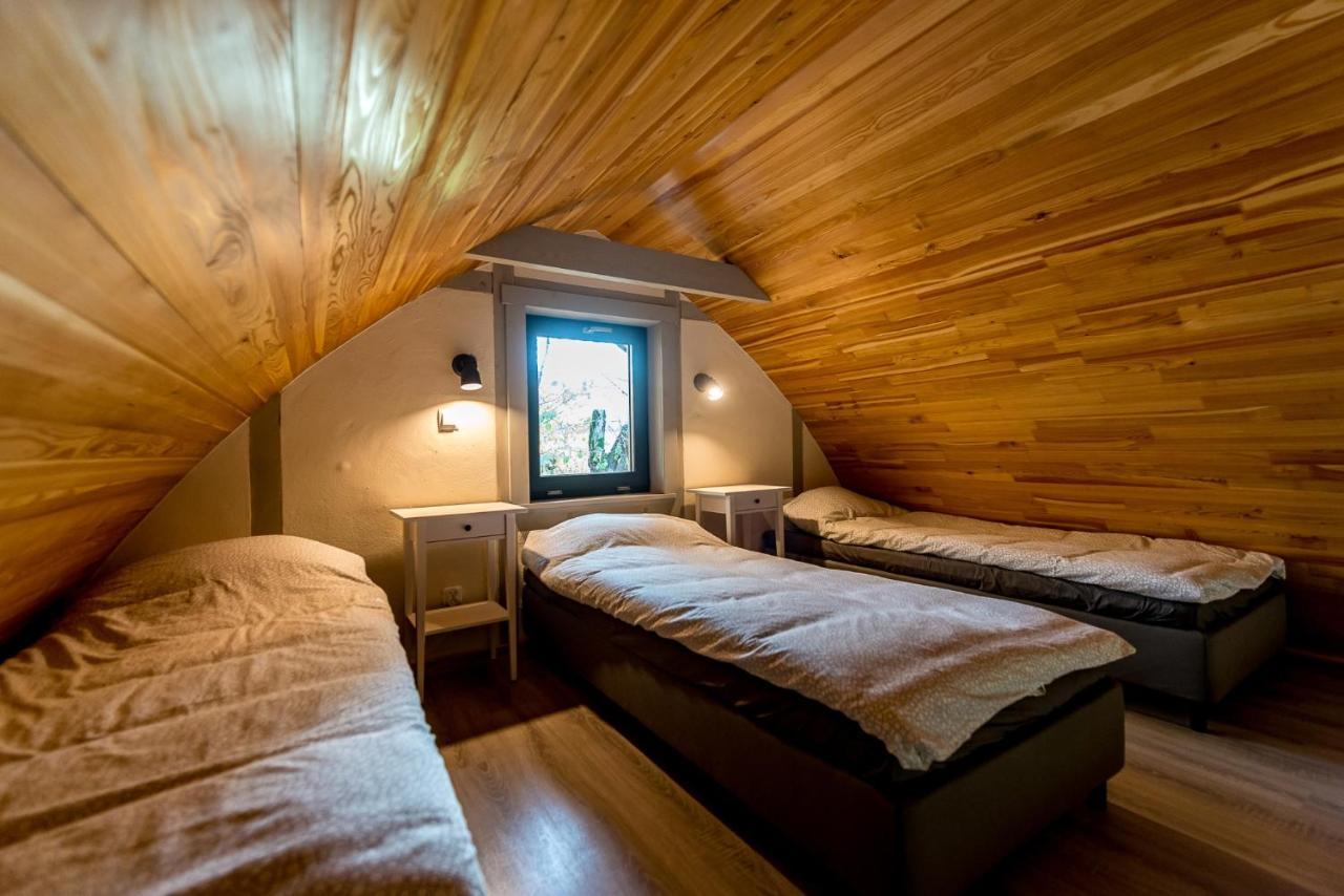 Sen I Wino, Domki Na Winnicy Ze Strefa Spa Żywiec Kültér fotó